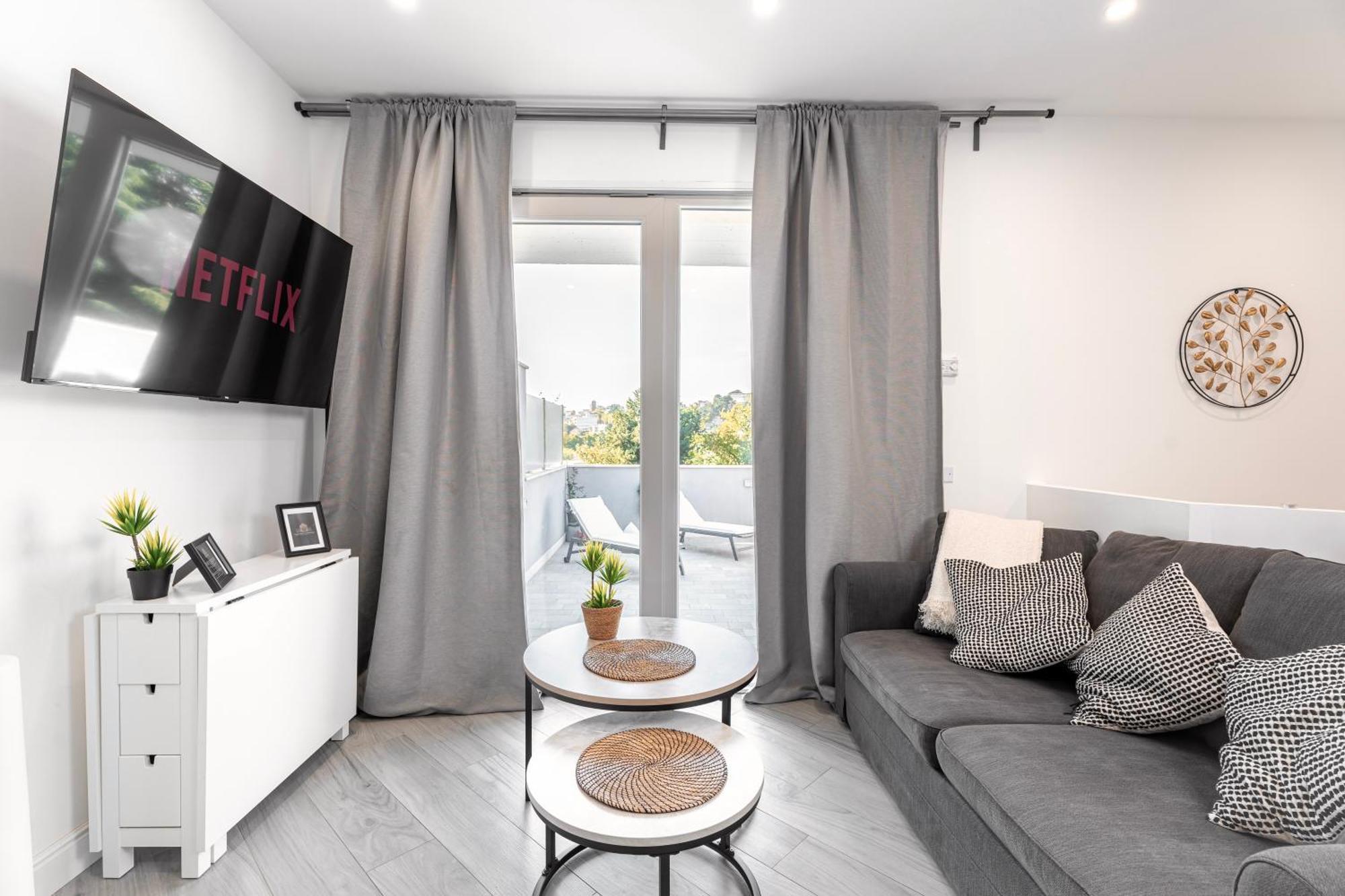 Luxury - Jacuzzi Apartments Near Rome Velletri Eksteriør bilde
